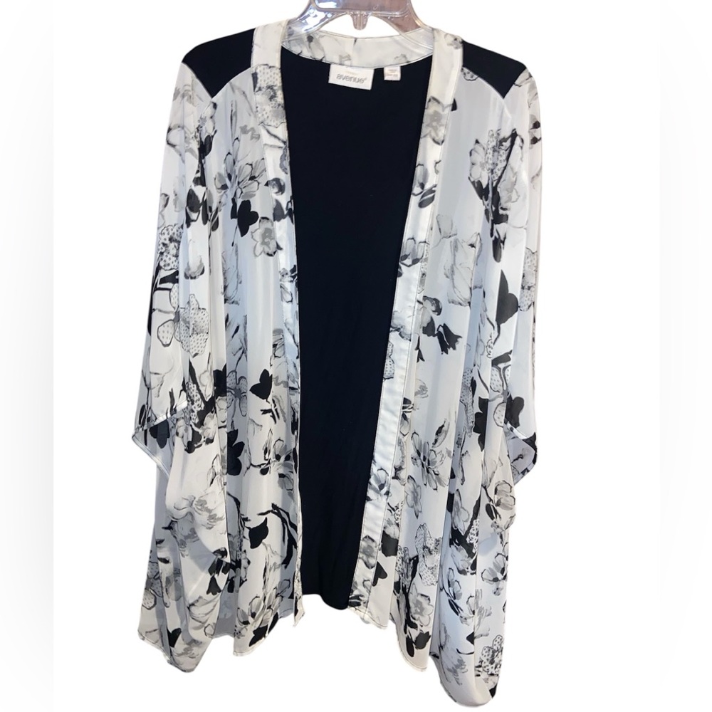 Avenue floral print semi sheer black and white kimono open cardigan one size